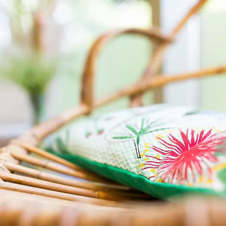 Alojamento de Acomodação e Pequeno-almoço Côté Cour, Côté Source D'hôtes