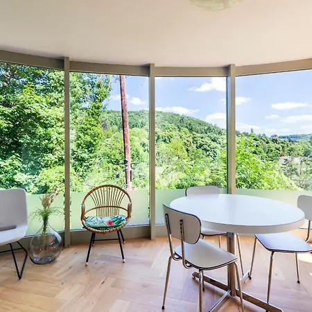 Côté Cour, Côté Source D'hôtes Alojamento de Acomodação e Pequeno-almoço 3*