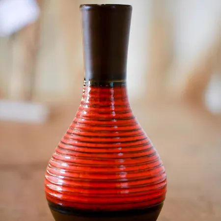 Cote Cour, Cote Source D'hotes Отель типа 