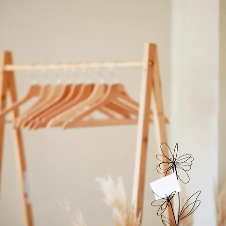 Côté Cour, Côté Source D'hôtes Alojamento de Acomodação e Pequeno-almoço 3*